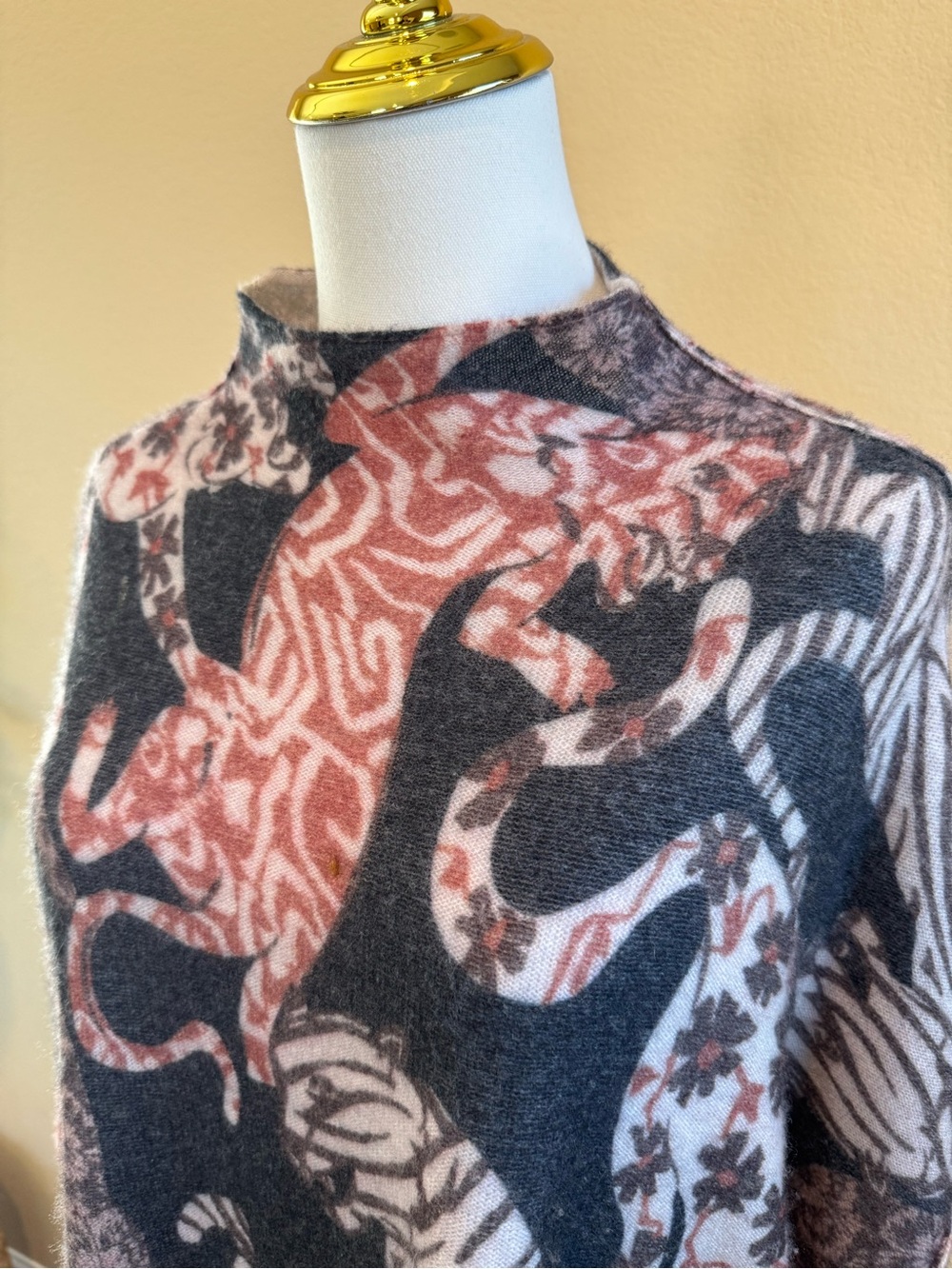 Anthropologie Pilcro Alani Tiger Leopard Cashmere Sweater Mock Neck Oversized L - Picture 2 of 12
